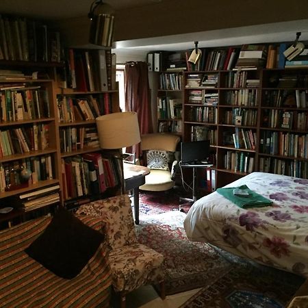 ロンドン チズウィック リビエラ Bed & Breakfast エクステリア 写真